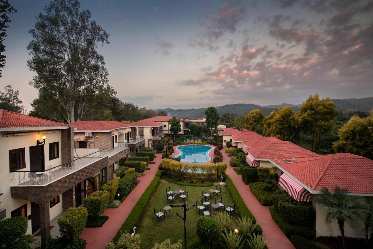 Country Inn Tarika Riverside Resort Jim Corbett Garjia Exterior photo